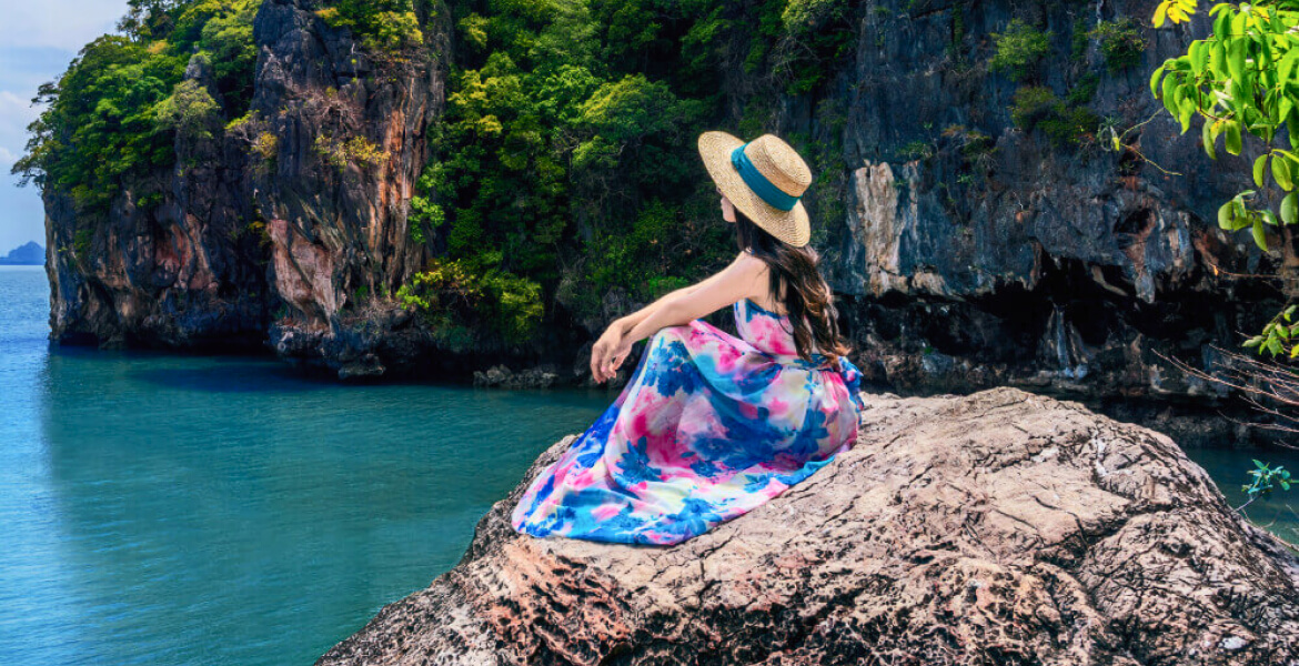 New Zealand honeymoon lake